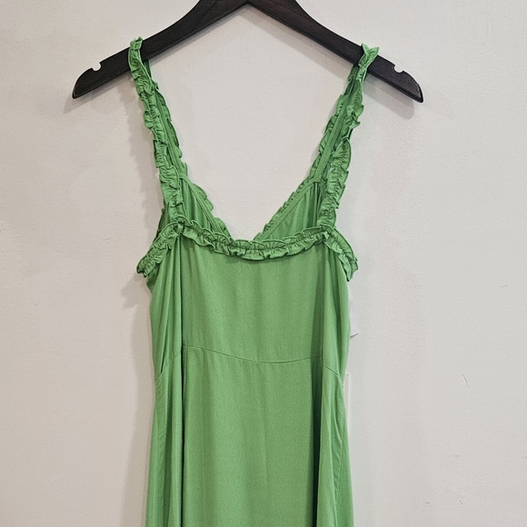 NWT Wilfred - Aritzia Green Dress - Picture 3 of 4